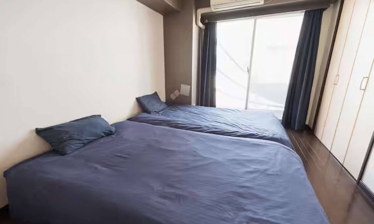Chuo Apartment | アクセス&コスパ最高!徒歩 本町駅5分! 広々デザイナーズ1LDK、最大6人!902