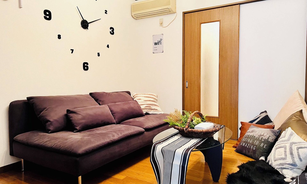 Higashinari House | 10 min. drive to Osaka Castle 3DK rental spacious house/capacity for 9 people