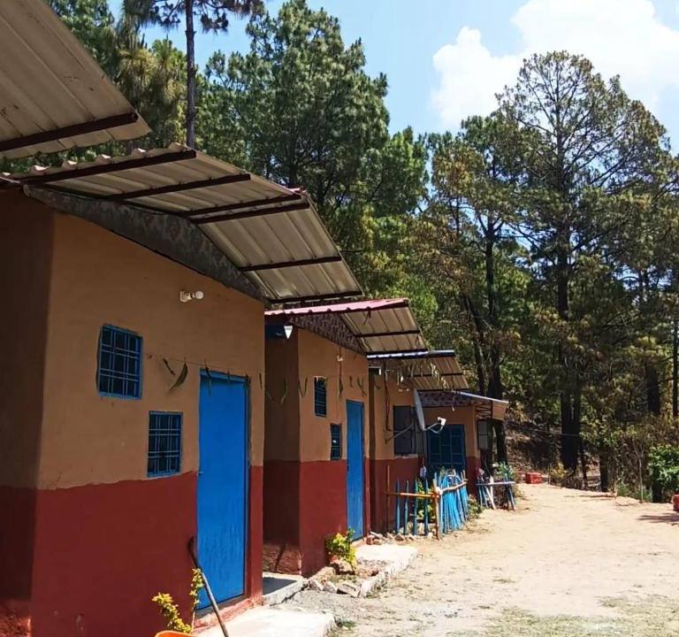Lansdowne House | 11 Gaon Mudhouse Homestay