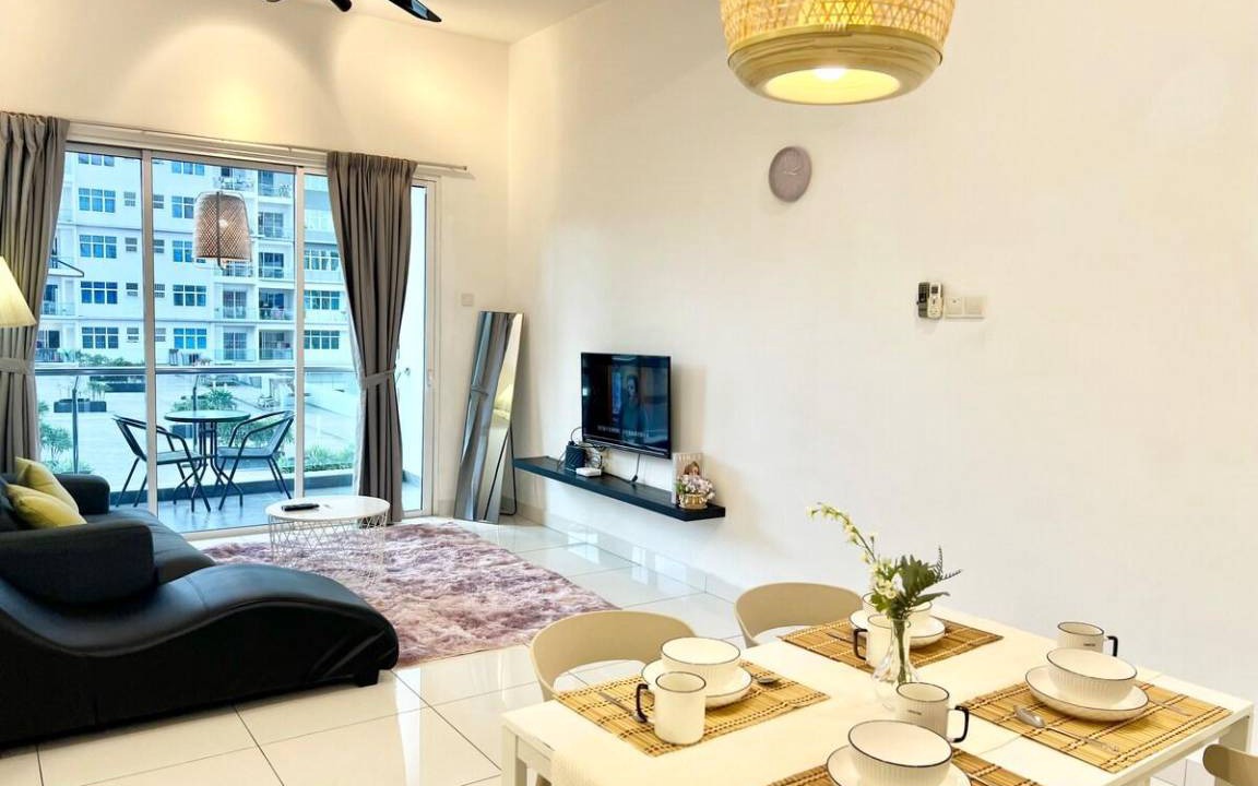 Bandar Puchong Jaya House | 1100 m² House ∙ 2 bedrooms ∙ 10 guests