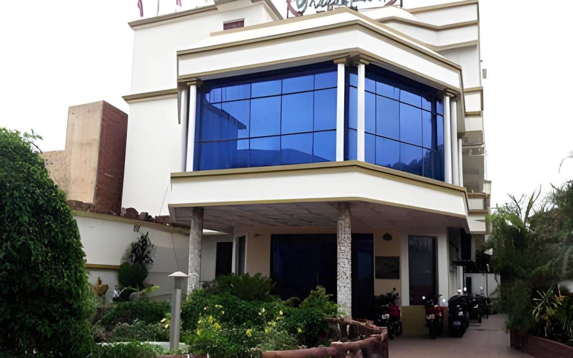 Talcher Hotel | 12 m² Hotel ∙ 3 guests