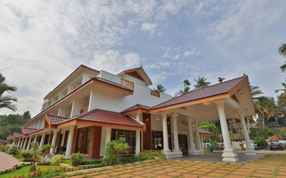 Thiruvananthapuram Resort | 13 m² Resort ∙ 6 guests