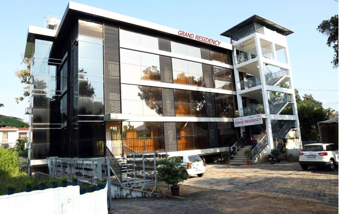 Alwaye Apartment | 1394 m² Apartment ∙ 18 bedrooms ∙ 3 guests