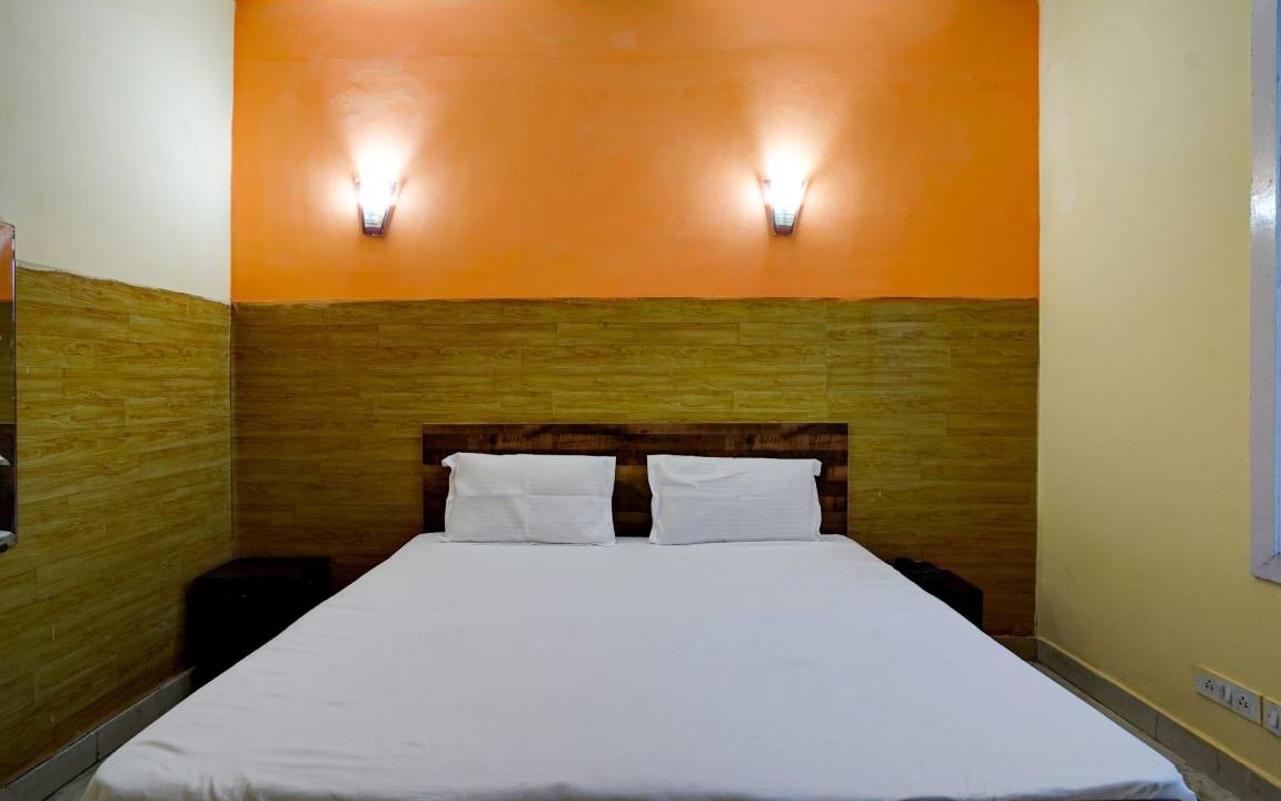 Noida Hotel | 14 m² Hotel ∙ 3 guests