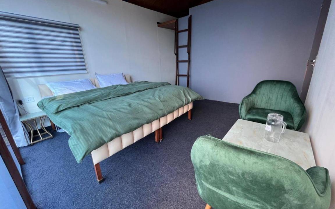 Tehri Range Resort | 140 m² Resort ∙ 2 guests