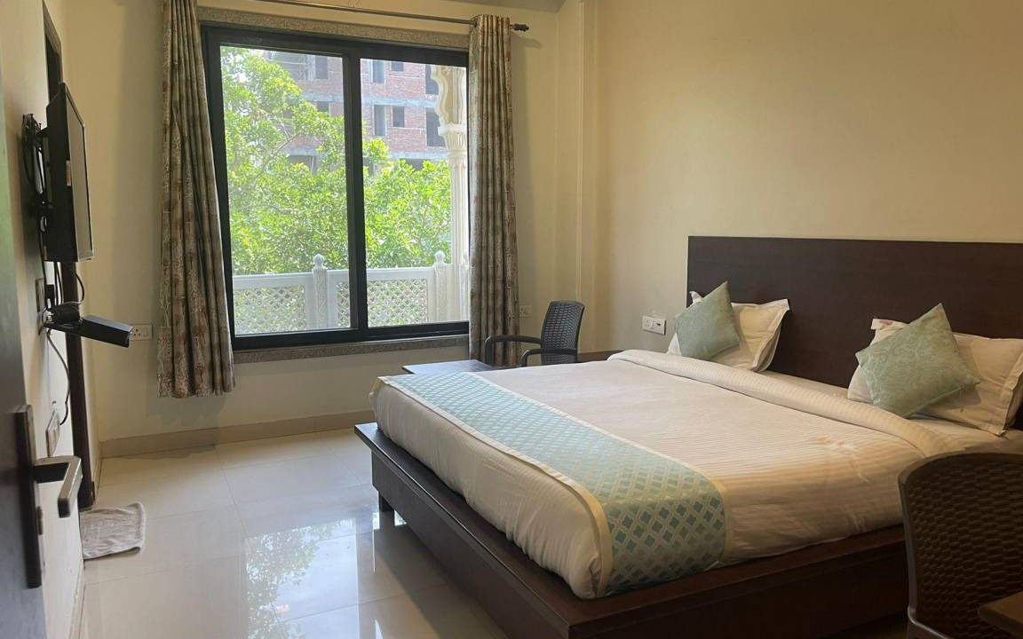 Durgapura Hotel | 16 m² Hotel ∙ 2 guests