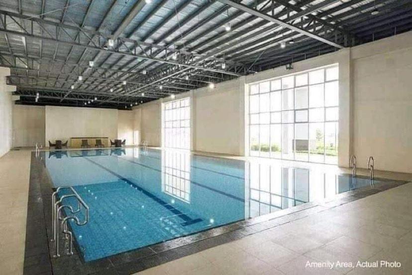 Silang Junction North Apartment | 16th floor 100% Taal View + Fiber Net & Netflix