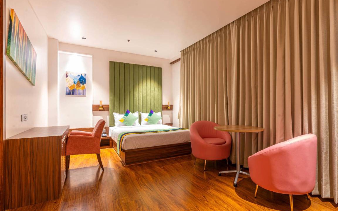 Thane West Hotel | 17 m² Hotel ∙ 4 guests