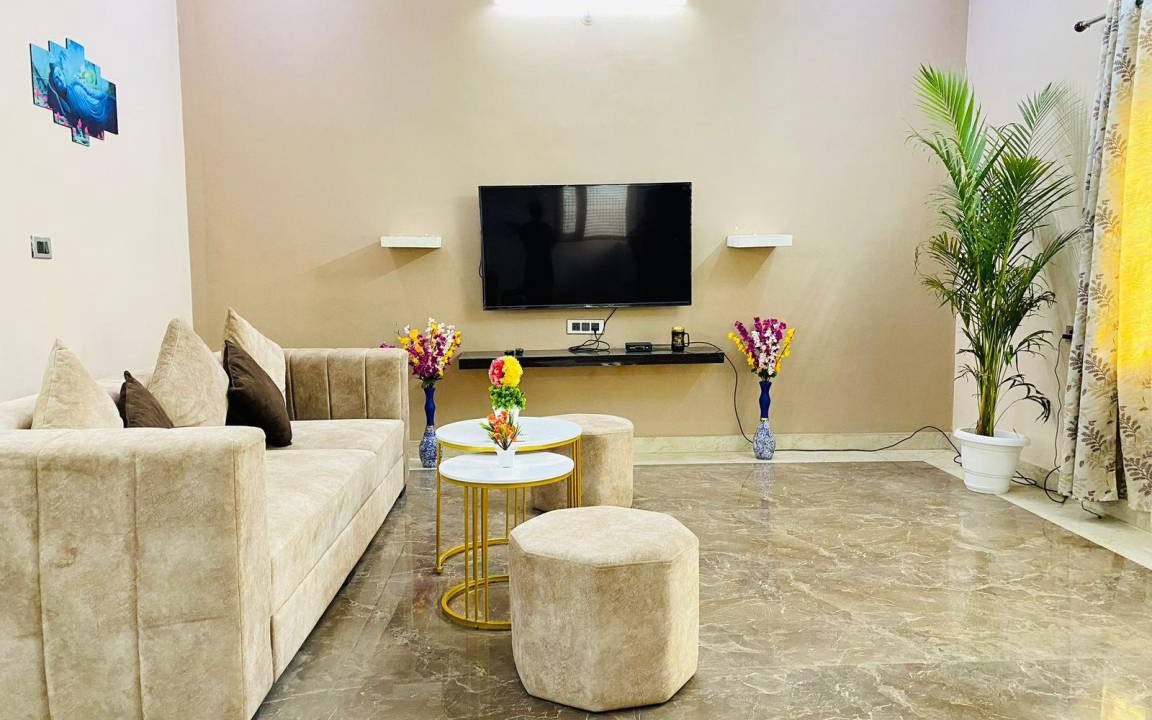 Varanasi House | 180 m² House ∙ 1 bedroom ∙ 4 guests