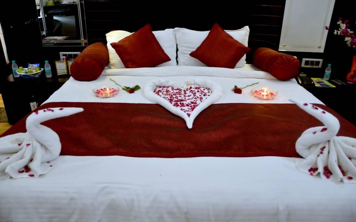 Civil Lines Hotel | 1938 m² Hotel ∙ 2 guests