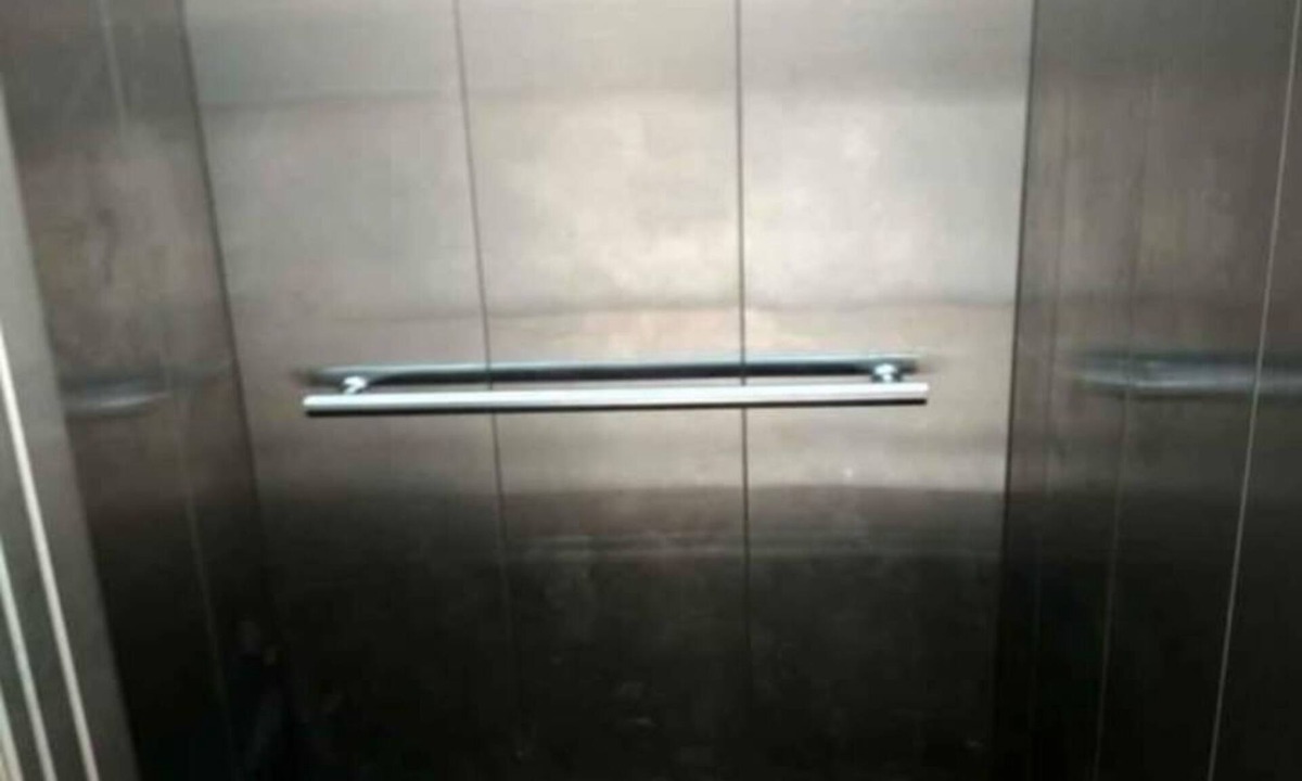 Ahmedabad Apartment | 1room & kitchen with small balcony, full of sunlight & wind