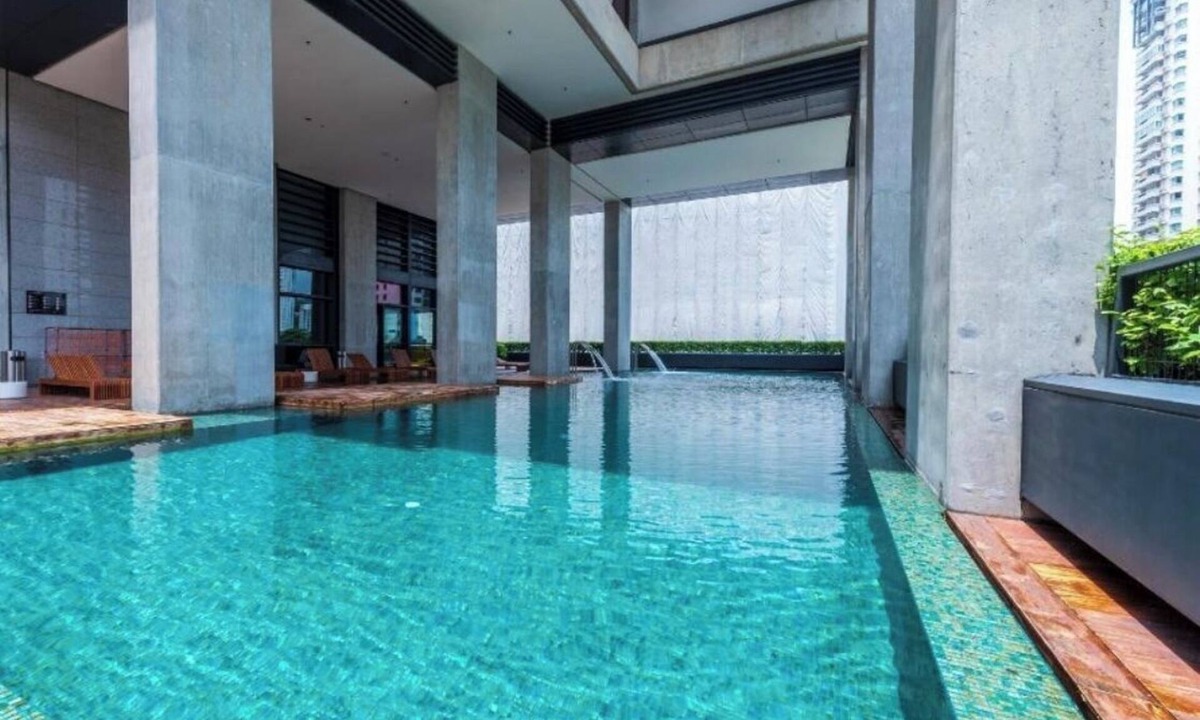Mont Kiara House | 2 pax Arcoris Mont Kiara - near 163 mall, Publika