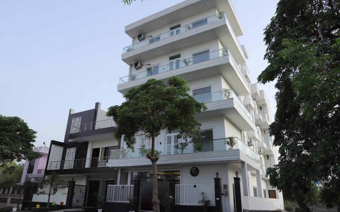 Greater Noida Hotel | 20 m² Hotel ∙ 3 guests