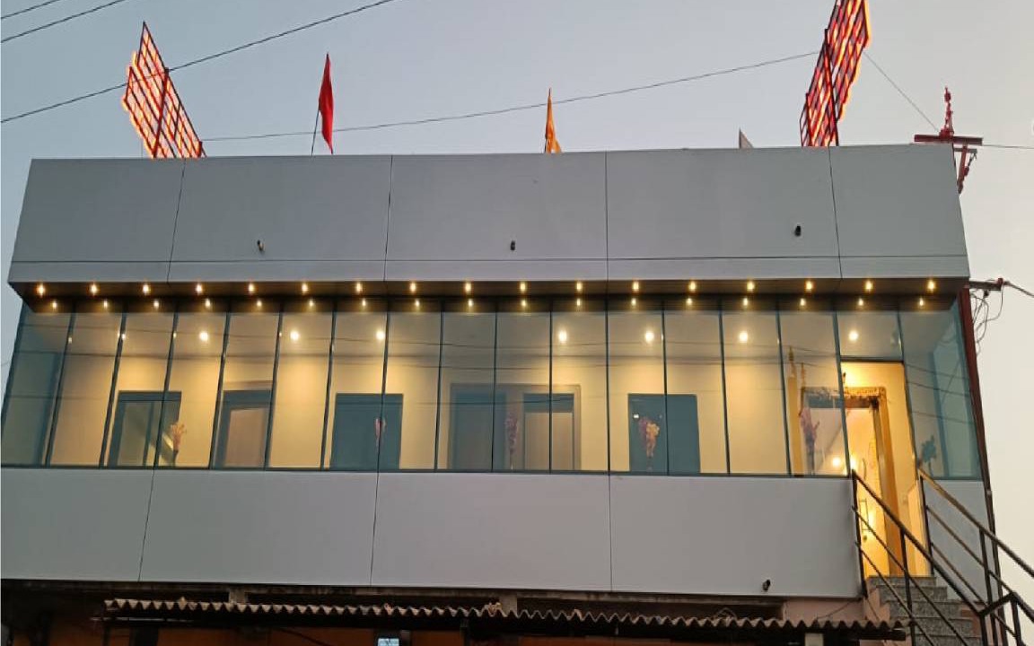 Sanand Hotel | 200 m² Hotel ∙ 5 guests