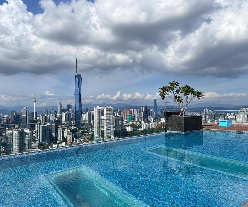 Brickfields Apartment | 252 m² Apartment ∙ 2 guests