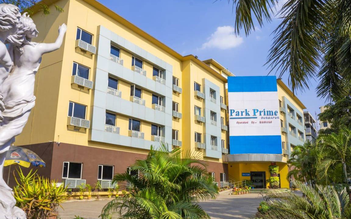 Durgapur Hotel | 28 m² Hotel ∙ 3 guests
