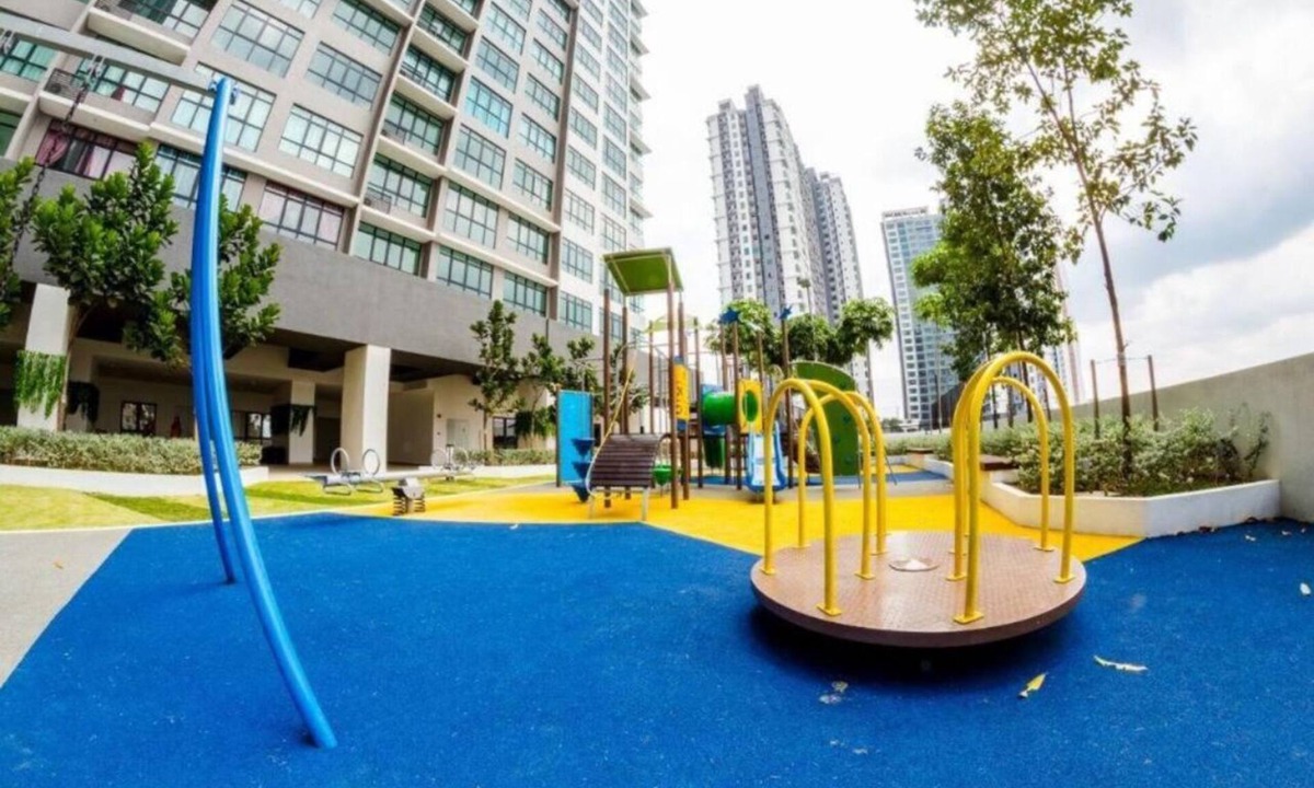 Putrajaya Condo | 3-bedroom condo in awesome Putrajaya with AC, fitness room