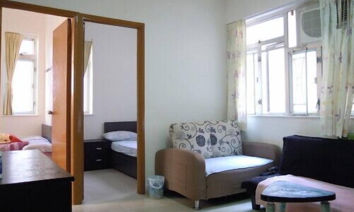Mong Kok Apartment | 3 Bedroom @Ladies Market for 8 pax