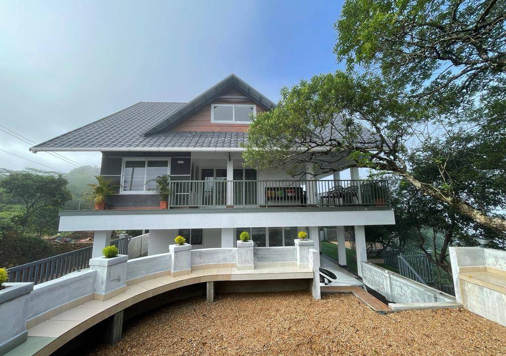 Vagamon Villa | 300 m² Villa ∙ 5 bedrooms ∙ 15 guests