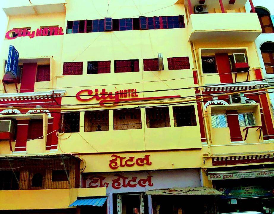 Allahabad Hotel | 33 m² Hotel ∙ 5 guests