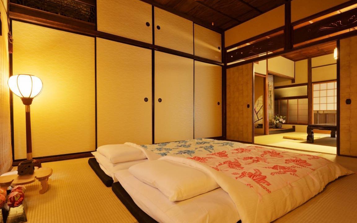Nishinari House | 330 m² House ∙ 6 bedrooms ∙ 15 guests