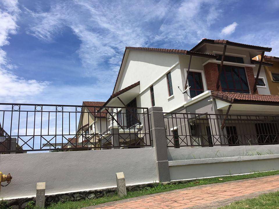 Damansara Utama House | 358 m² House ∙ 6 bedrooms ∙ 12 guests