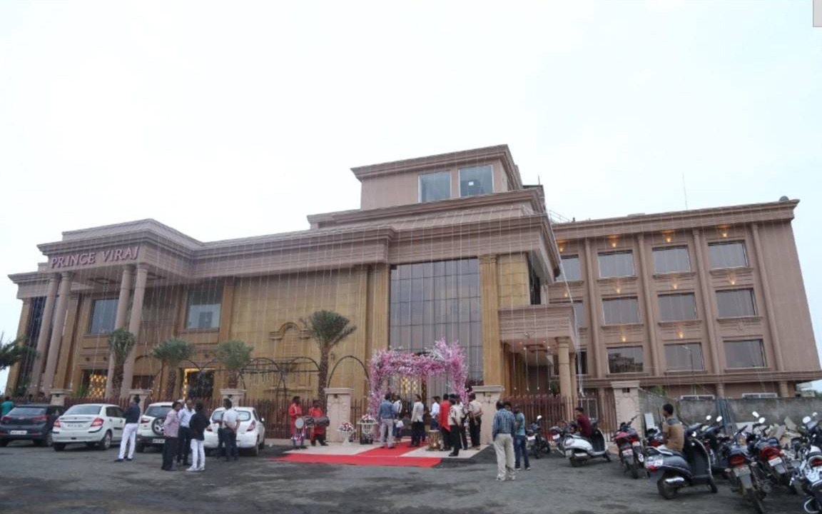 Jabalpur Hotel | 380 m² Hotel ∙ 3 guests