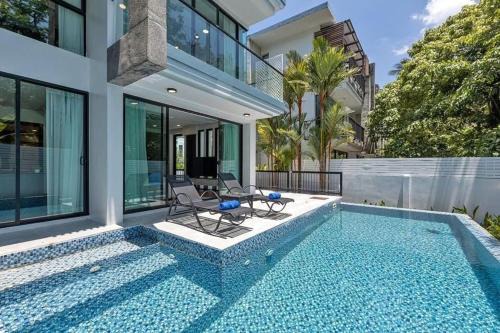 Kathu Villa | 3BR Pool Villa with Jacuzzi near Patong - 8 Guests