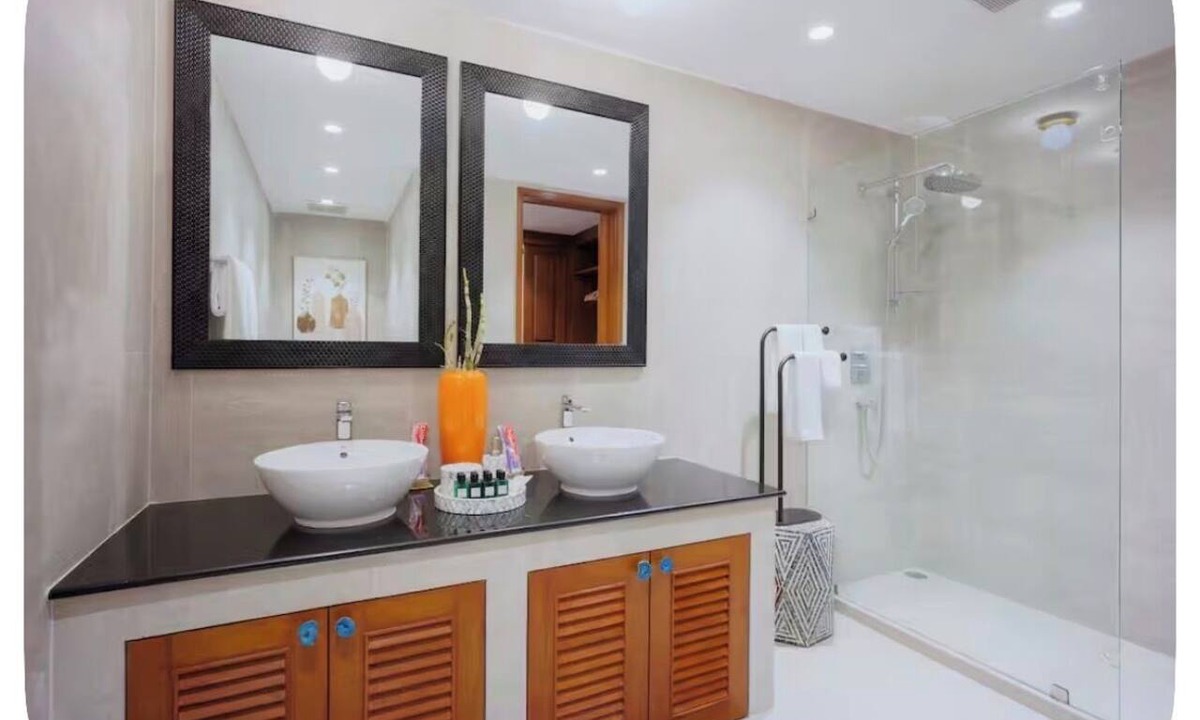 Patong House | 4-bedroom Patong sea view Breakfast included