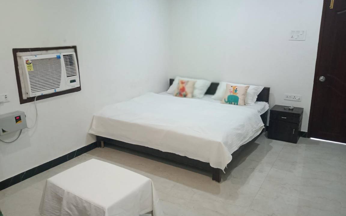 Kanpur House | 470 m² House ∙ 16 bedrooms ∙ 30 guests