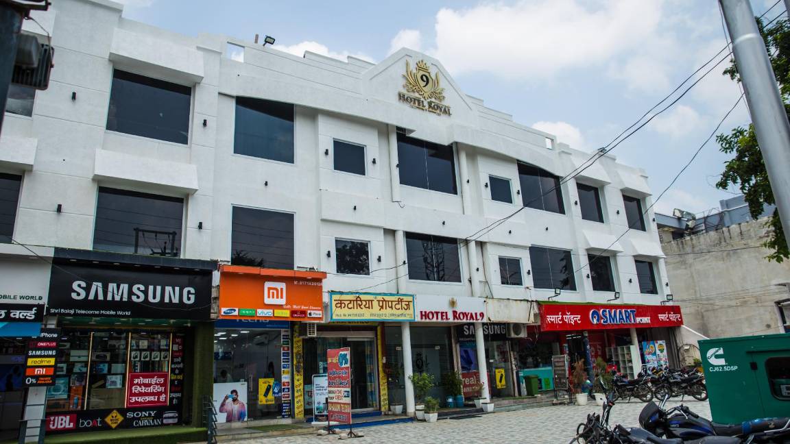 Meerut Hotel | 526 m² Hotel ∙ 8 guests