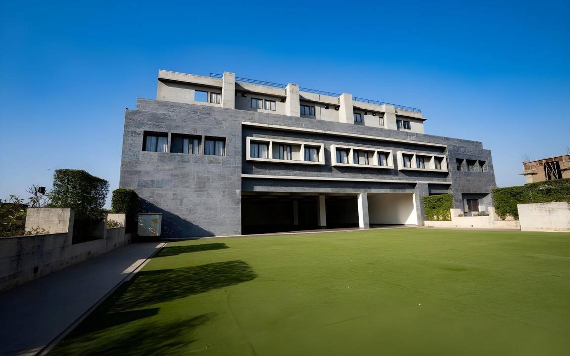 Ahmedabad Hotel | 60 m² Hotel ∙ 3 guests
