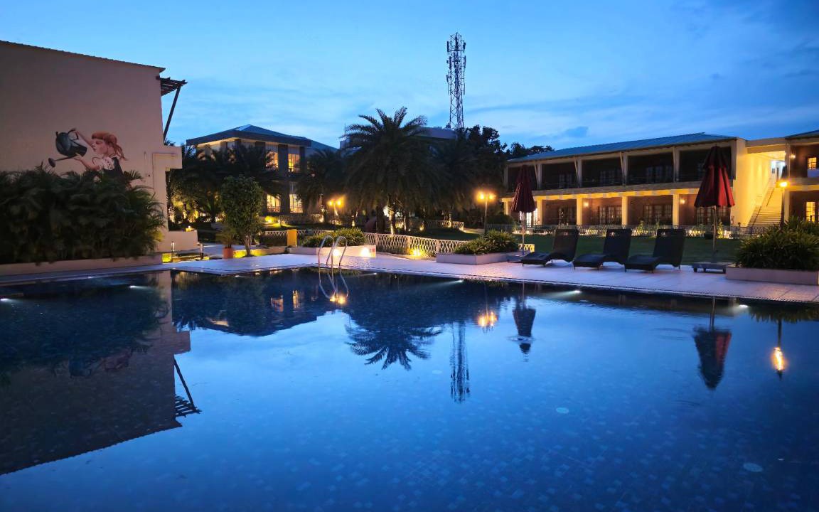 Bolpur Resort | 67 m² Resort ∙ 2 guests