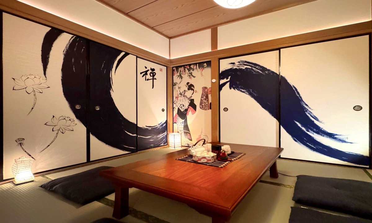 Higashinari House | /6usj/