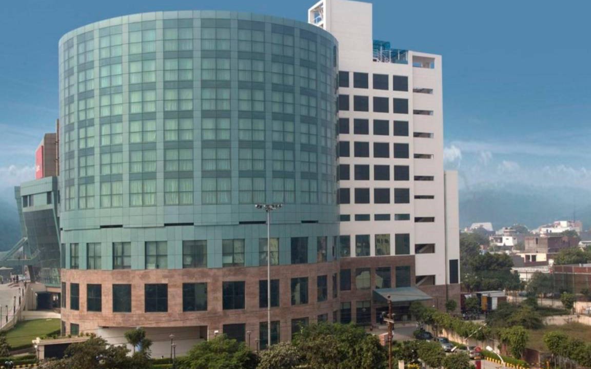 Greater Noida Apartment | 70 m² Serviced apartment ∙ 8 guests