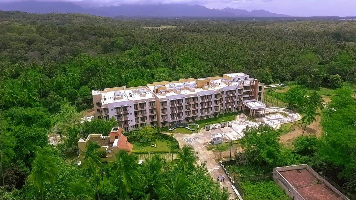 Courtallam Resort | 84 m² Resort ∙ 2 bedrooms ∙ 6 guests