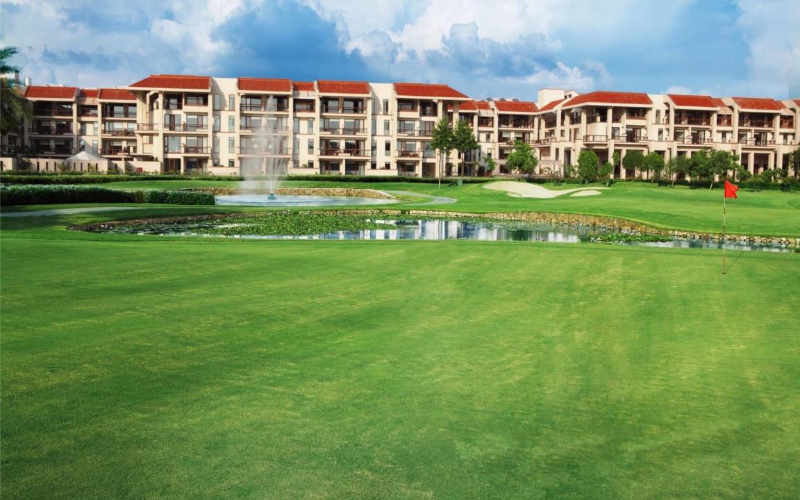 Jaypee Greens Resort | 90 m² Resort ∙ 127 guests
