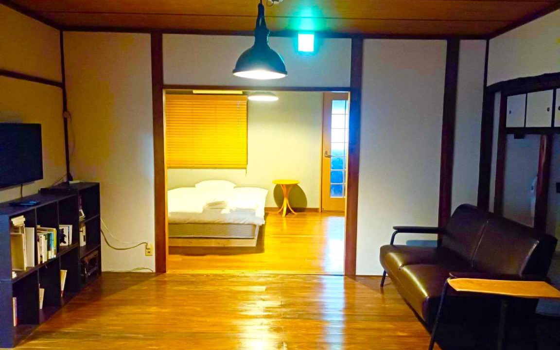 Shin-Osaka Bed & Breakfast | 99 m² Bed and breakfast ∙ 3 bedrooms ∙ 10 guests