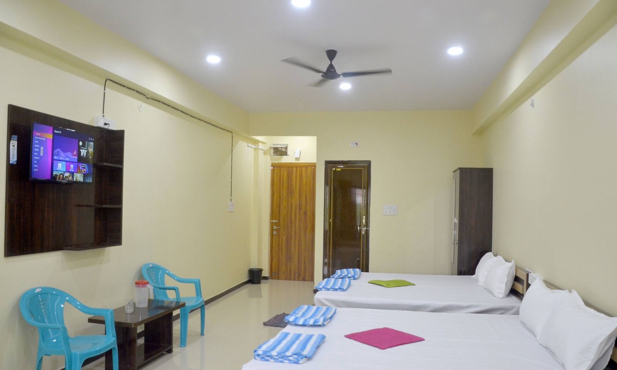 Ujjain House | Aapkaujjain HomestaynStay peacefully,relax,& EnjoynVery suitable for family