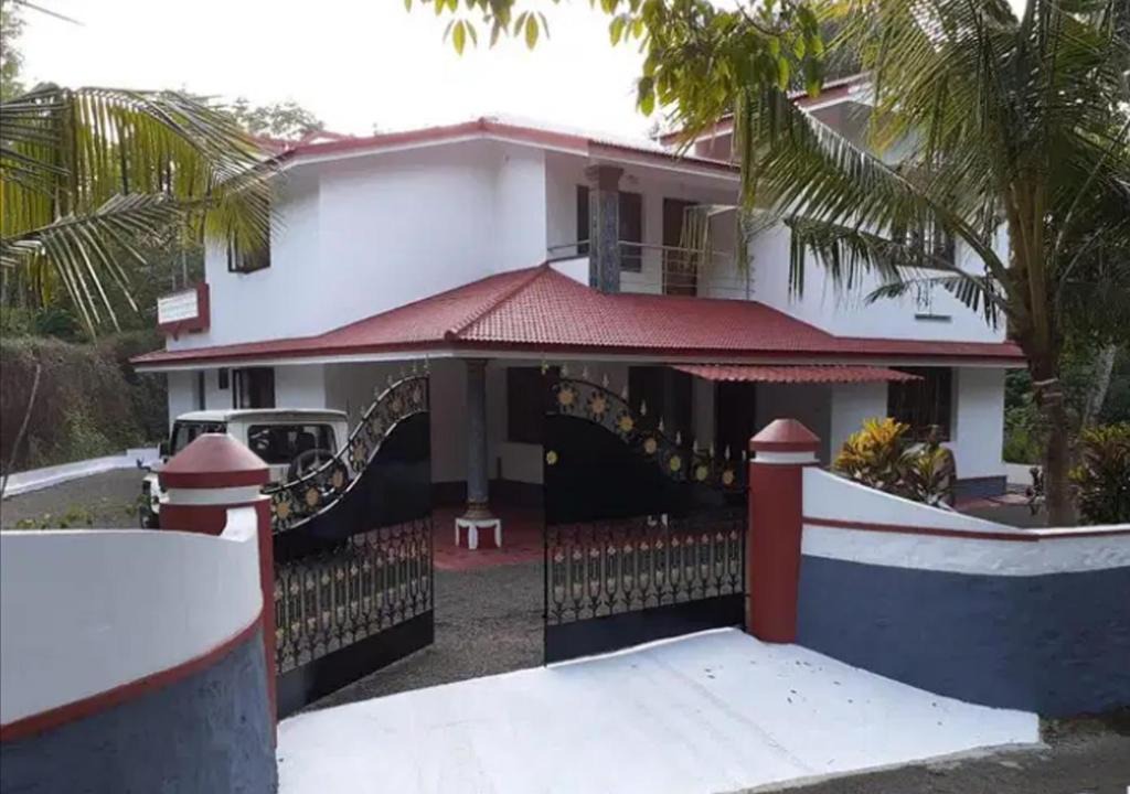 Chengannur Bed & Breakfast | Ahmed Bed & Breakfast Chengannu