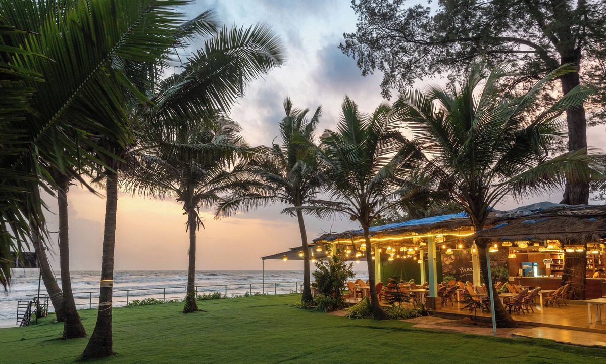 Ashvem Hotel | Amadi Beach Front Resort