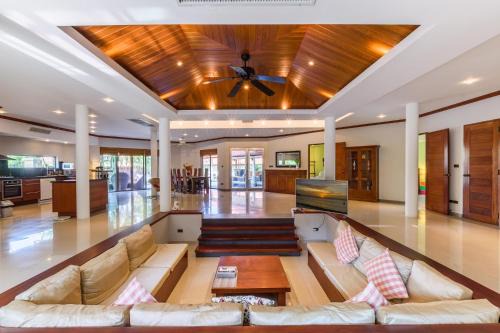 Rawai Villa | Amber Pool Villa Your private slice of paradise