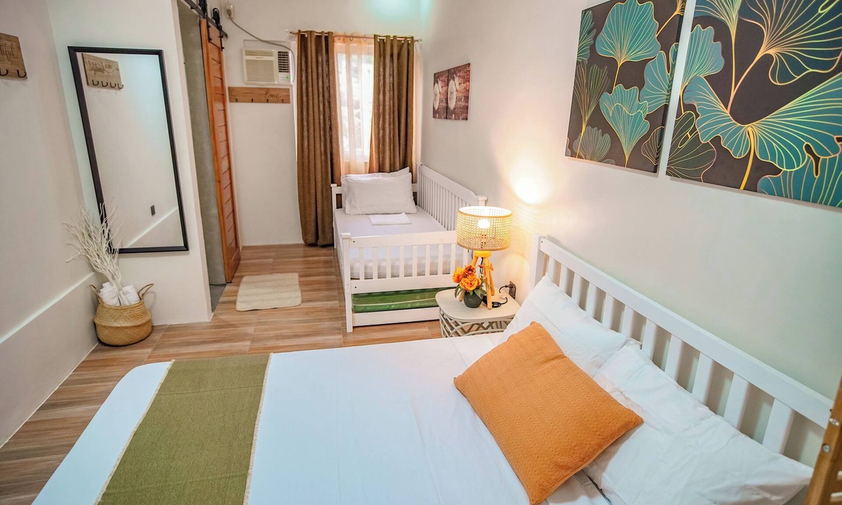 Coron Town Proper Apartment | Amihan Coron Airbnb