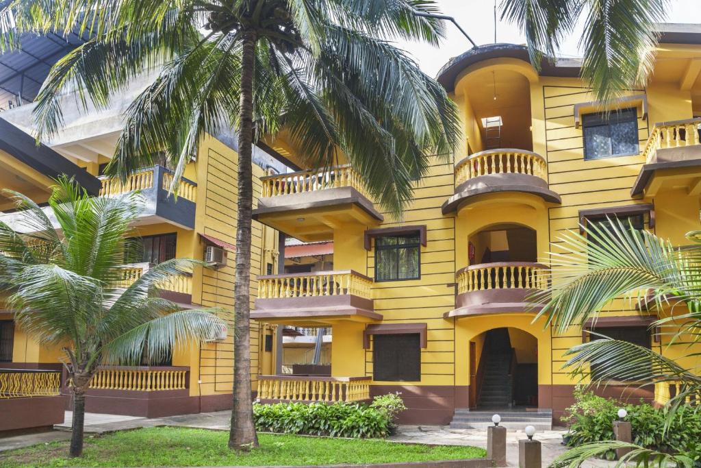 Sinquerim Apartment | Apartment for a group in Candolim, Goa, by GuestHouser 37200