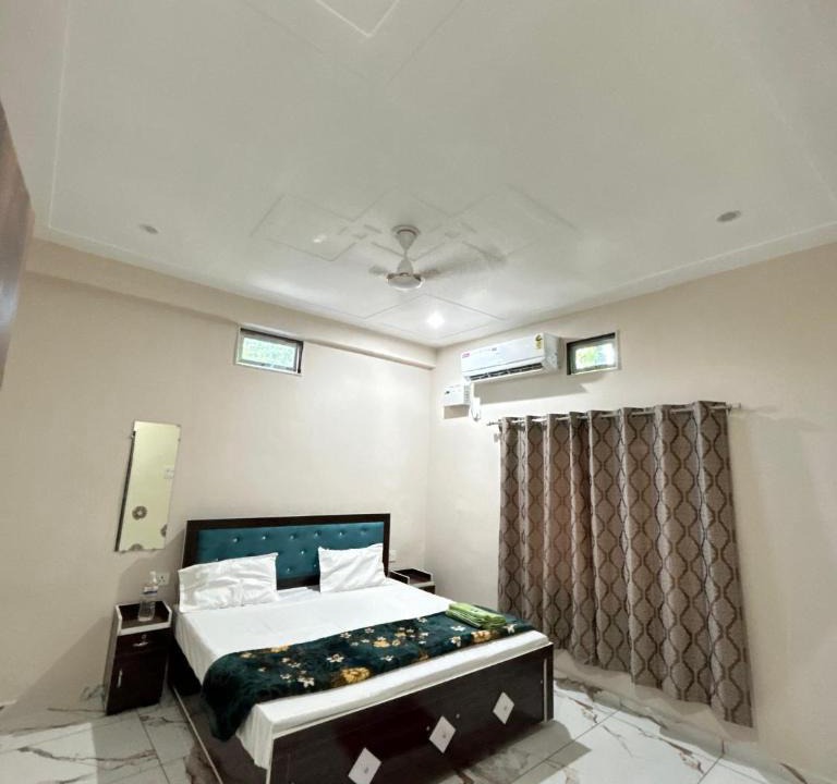 Faizabad House | Apne Ram
