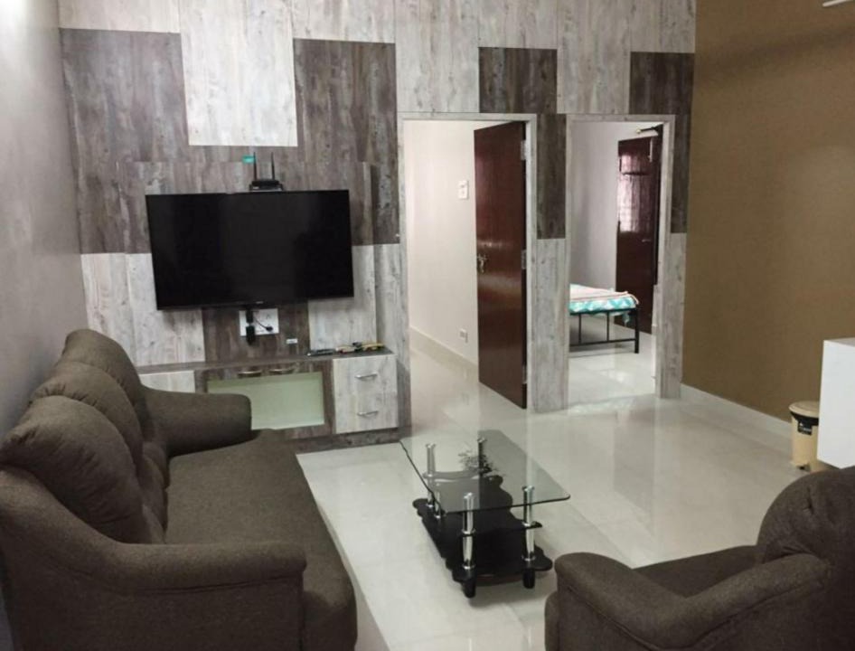 Vadapalani Apartment | AR HOME STAY