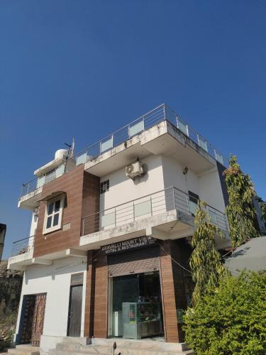 Samode Hotel | Aravalli Mount View Hotel And Restaurant