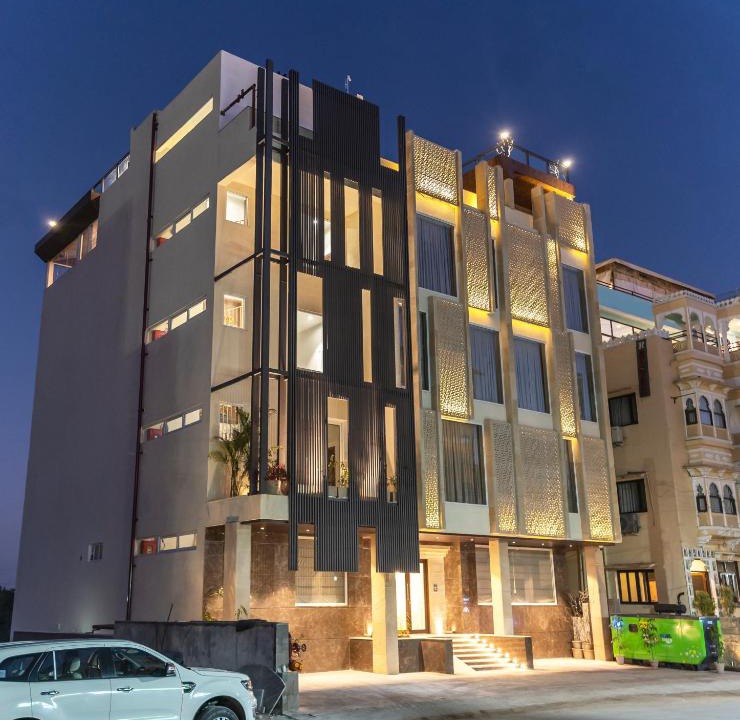 Mali Colony Hotel | Aura Boutique Hotel