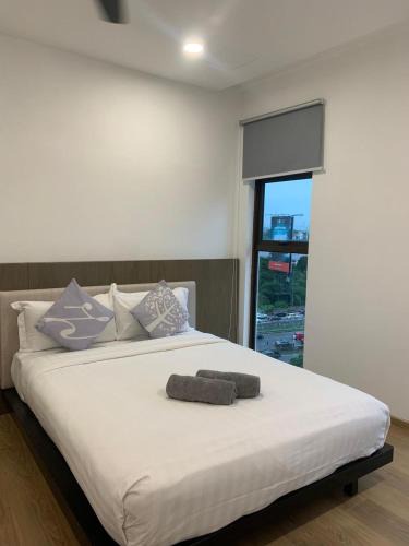 Kampung Haji Abdullah Hukum Apartment | B&B Hilltop Vacay Home