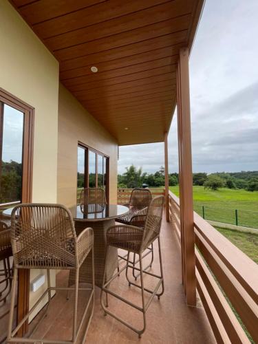 Bacnotan House | Balai Moca Hillside with Sunset View